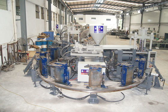 Το ένα/δύο χρωματίζει τις μπότες PVC κατασκευάζοντας τη μηχανή, πλαστική γραμμή παραγωγής εργοστασίων μποτών βροχής