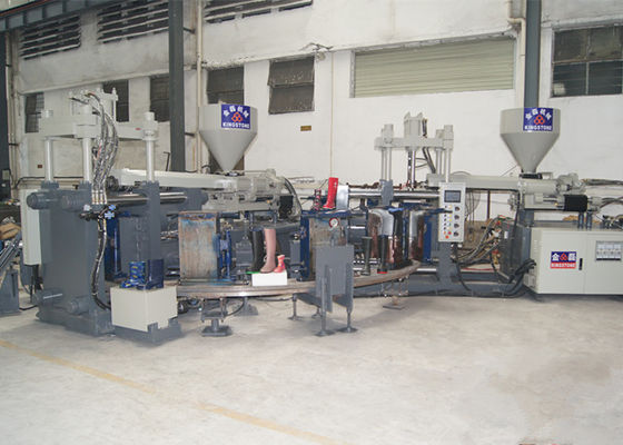 55KW διπλή μηχανή σχηματοποίησης εγχύσεων χρώματος για την κατασκευή PVC Gumboots